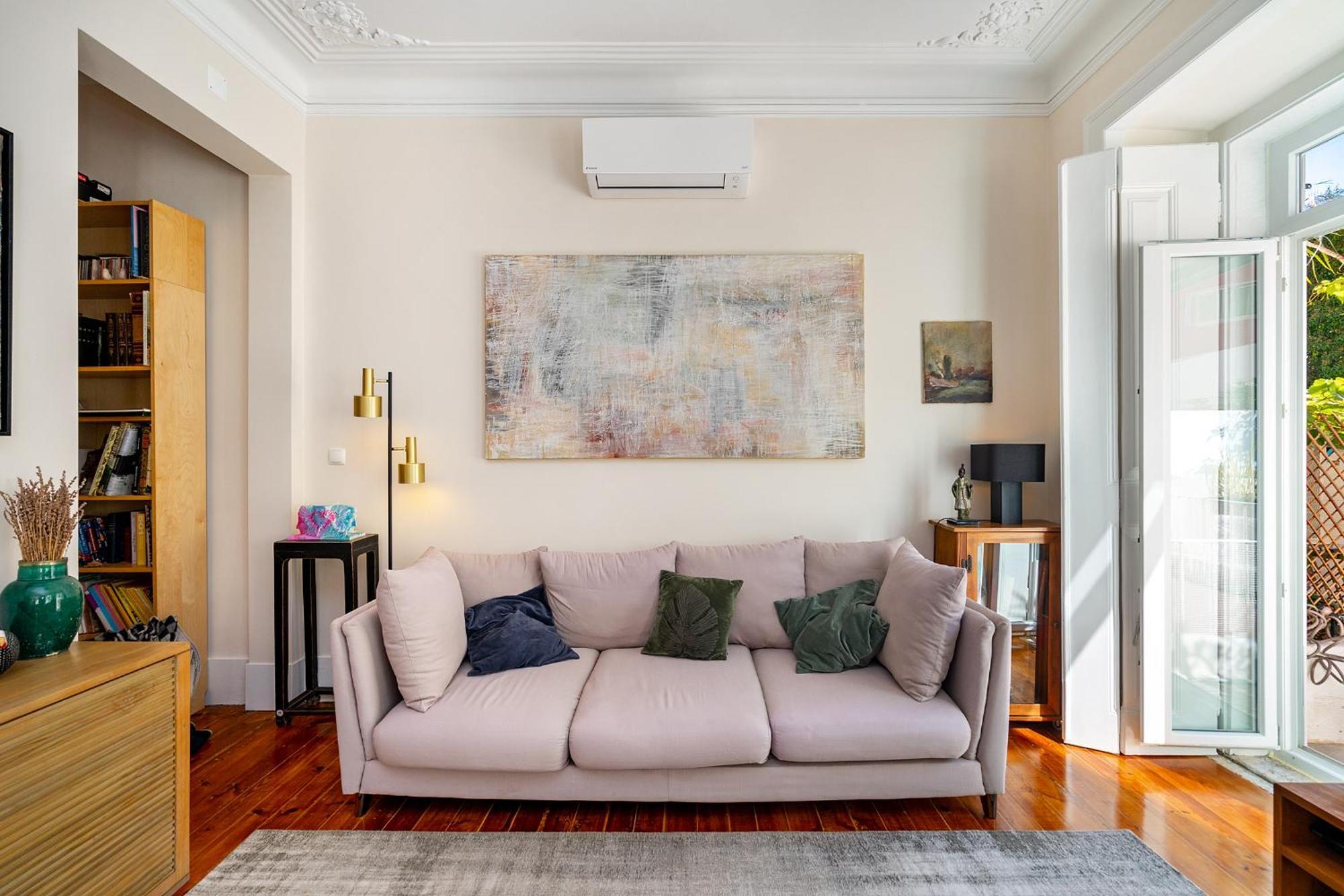 Apartment Design Flat, Luxury, 7 People, Pool & Garden *